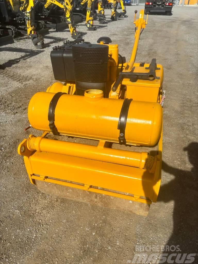 Bomag BW 75 S Twin drum rollers
