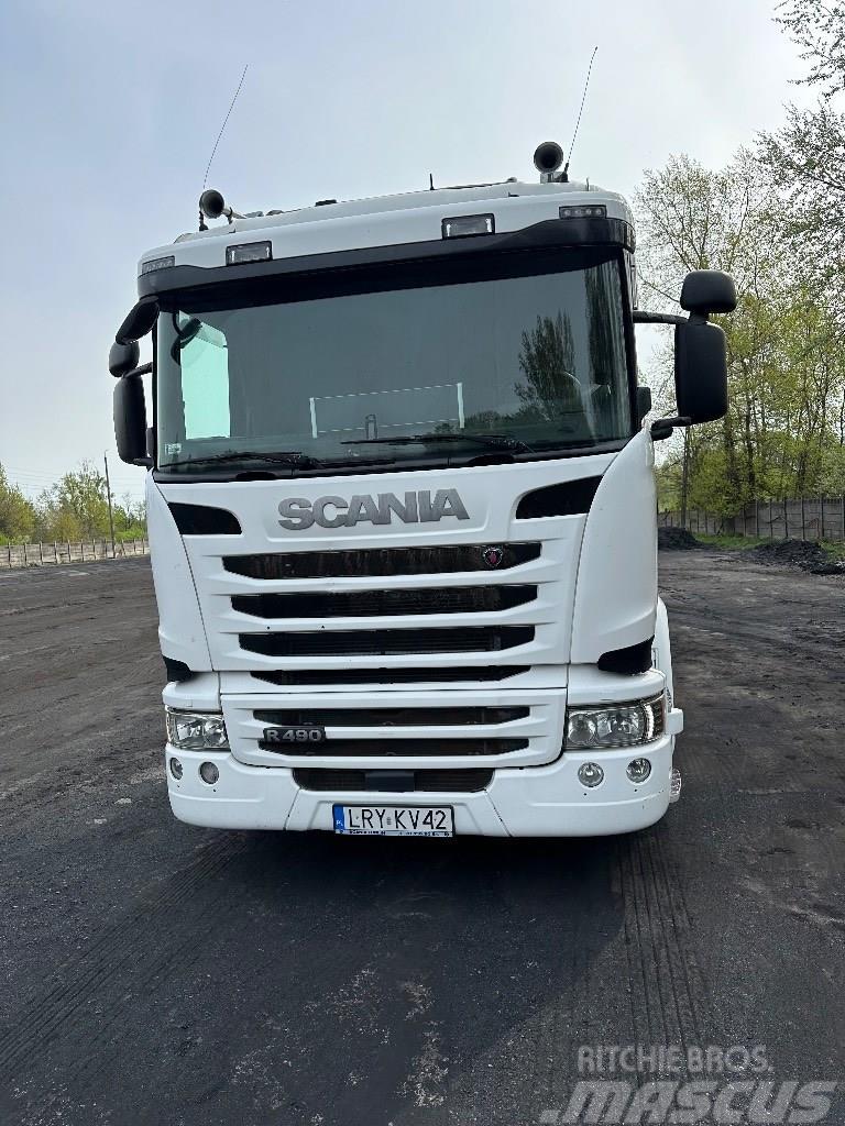 Scania R 490 Nyergesvontatók