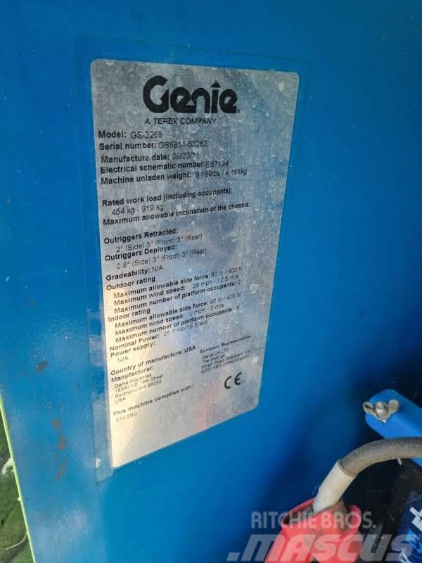 Genie GS-3268 DC Ollós emelők