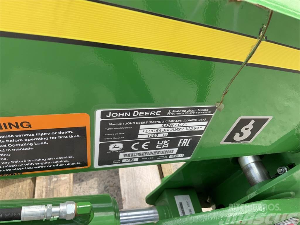  Unused John Deere 643R Loader Boom Egyéb mezőgazdasági gépek