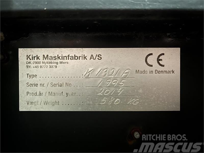Kirk Mandskabskurv K1321A m. hydraulisk sving og a Teleszkópos rakodók