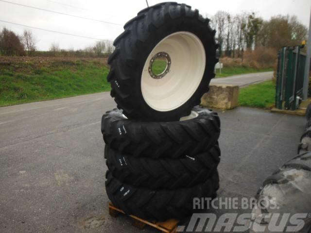Kleber 12.4R32 Tyres, wheels and rims