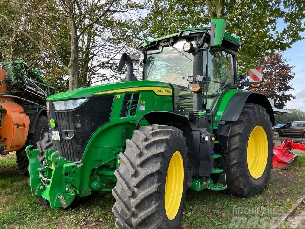 John Deere 7R 330 Tractors