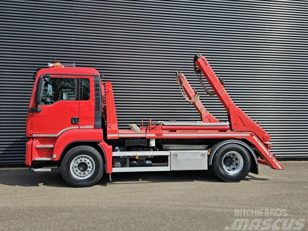MAN TGS 18.360 4x2 / PORTAAL ARM / ABSETZKIPPER / 120 Skip loader trucks