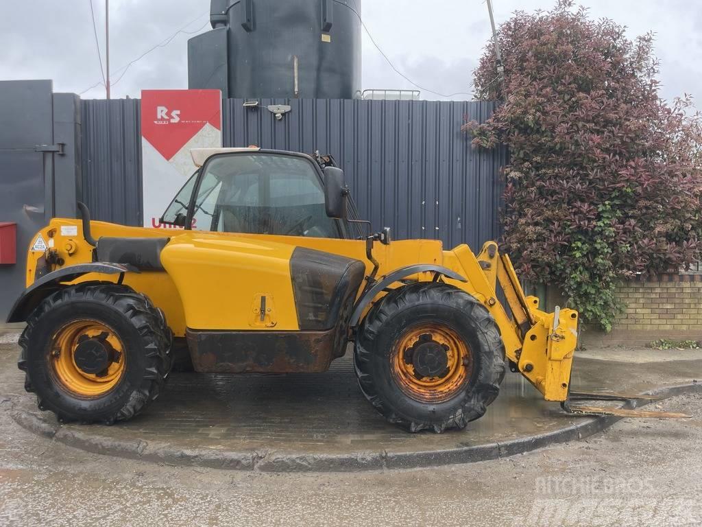 JCB 531-70 7m 3.1t TELEHANDLER A/C PICK UP HITCH Telehandlers for agriculture