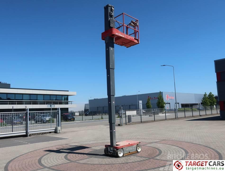 SkyJack SJ16 Electric Vertical Mast Work Lift 675cm Other lifts and platforms