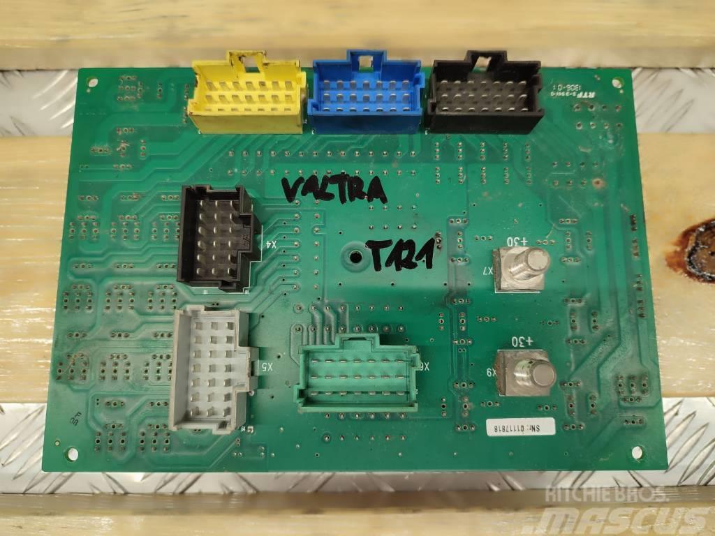 Valtra Fuse board V37370100 VALTRA T121 Electronics
