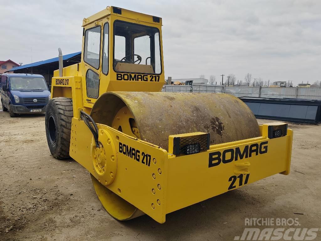 Bomag BW 217 D Single drum rollers