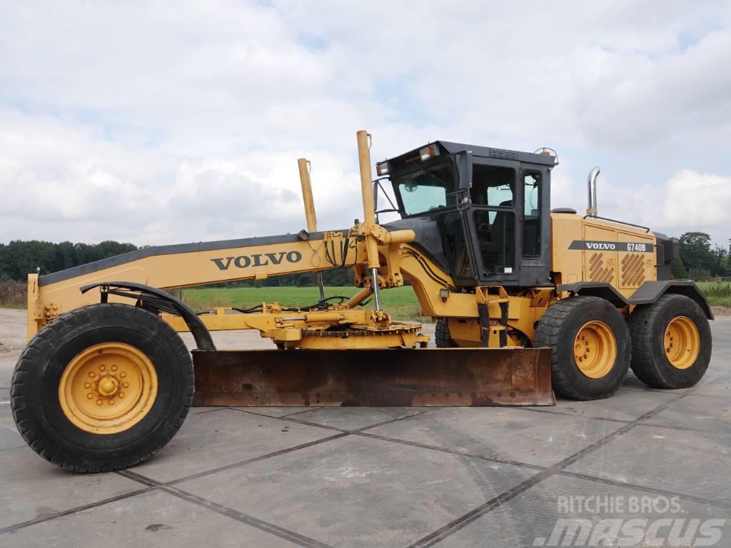 Volvo G740B - Good Working Condition / Multiple Units Graders