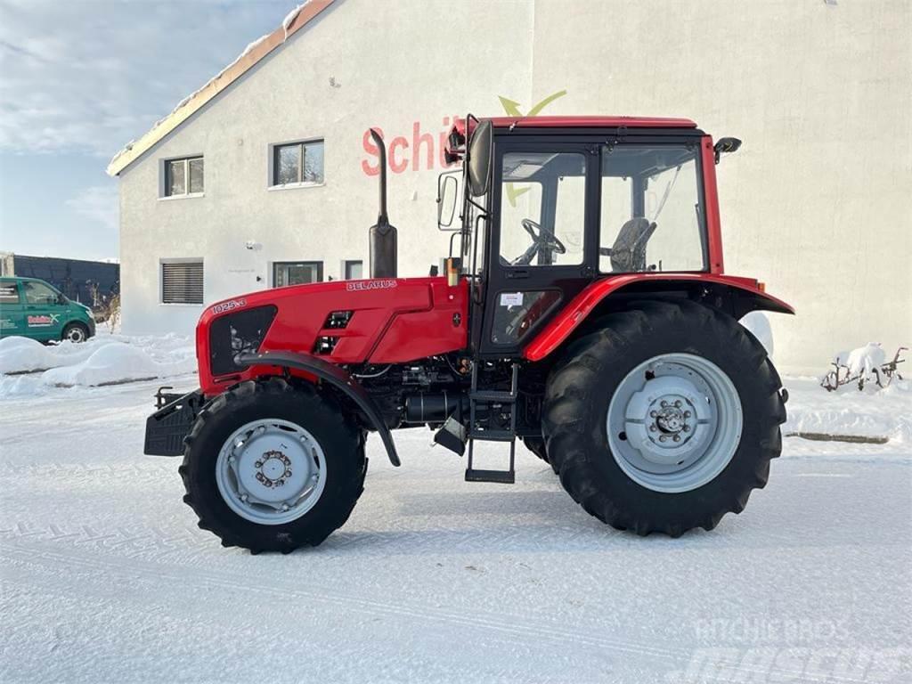 Belarus MTS 1025.3, Bj. 2013, Top-Zustand Tractors