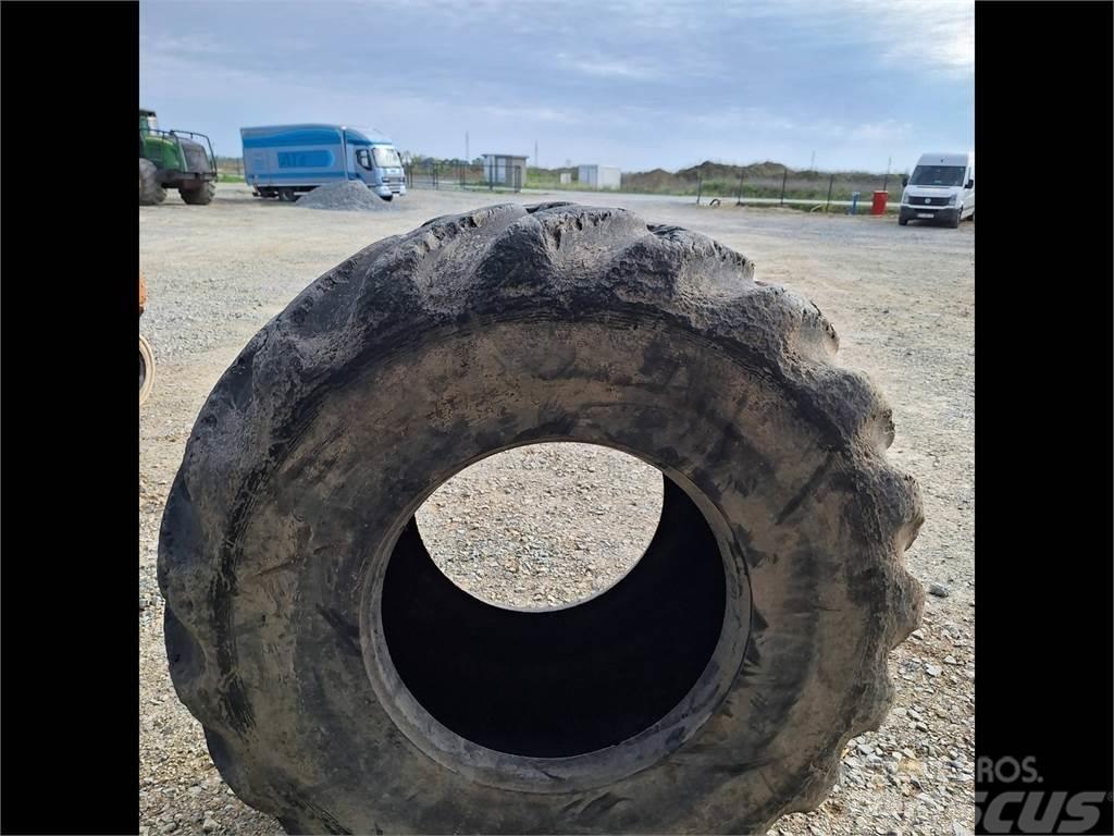 Nokian FKF 780x26,5 Tyres, wheels and rims