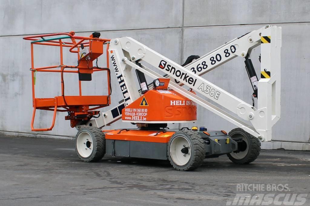 Snorkel AB38 Compact self-propelled boom lifts
