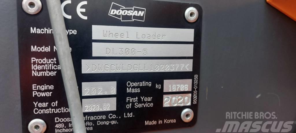 Doosan DL300-5 Wheel loaders