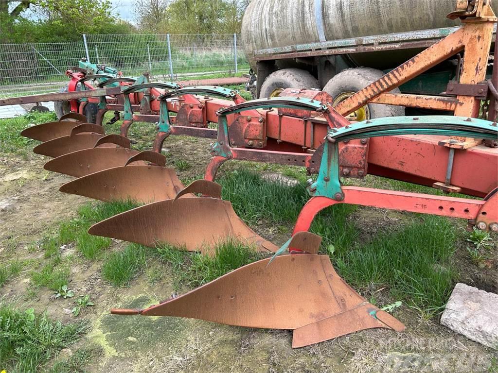 Kverneland BB 100-9 Conventional ploughs