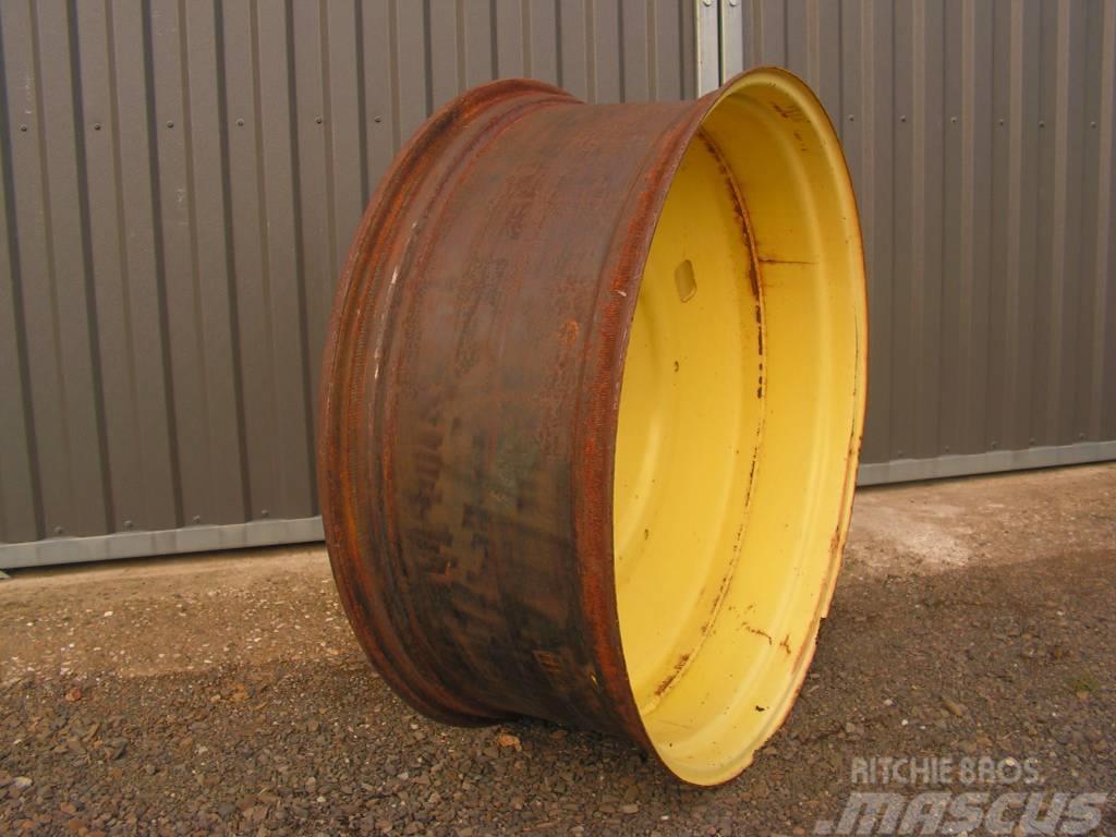 John Deere 8100 Tyres, wheels and rims