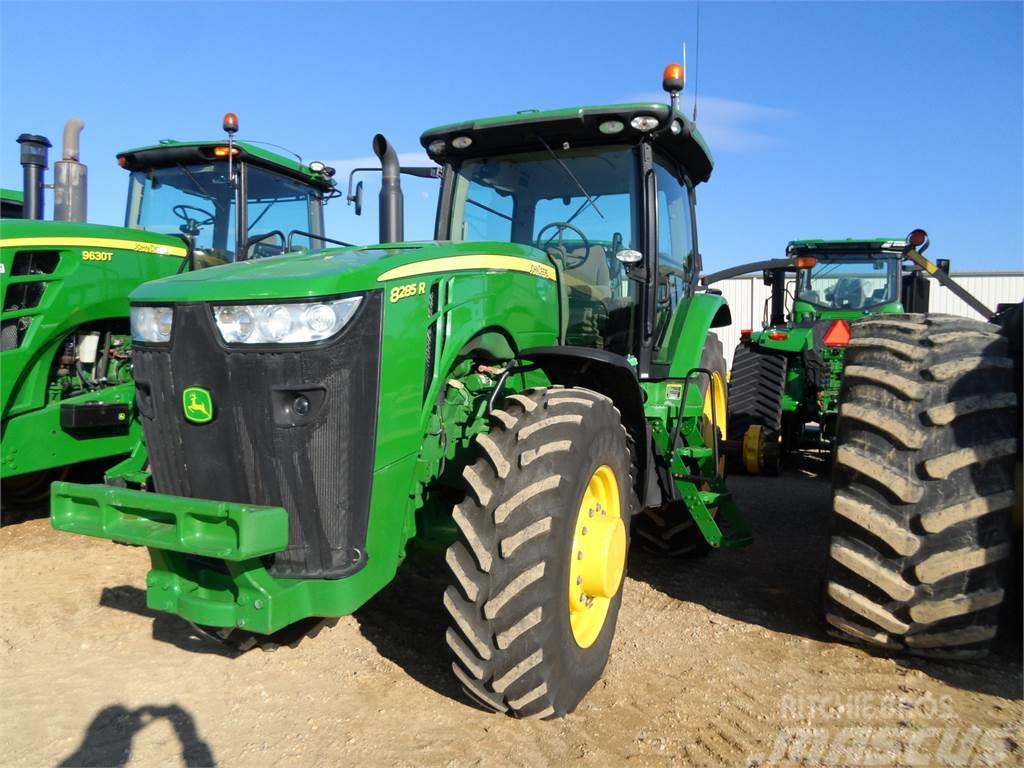 John Deere 8285R Tractors