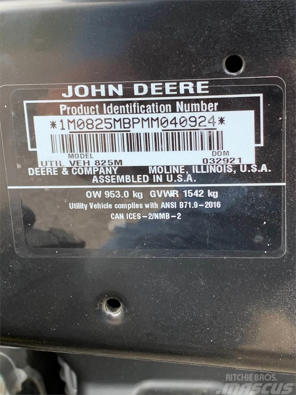 John Deere XUV 825M S4 Utility machines