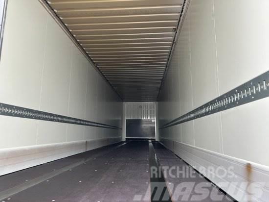 KRONE SDK27 DRYLINER KOFFER AUFLIEGER, ZURSCHIENEN Box body semi-trailers