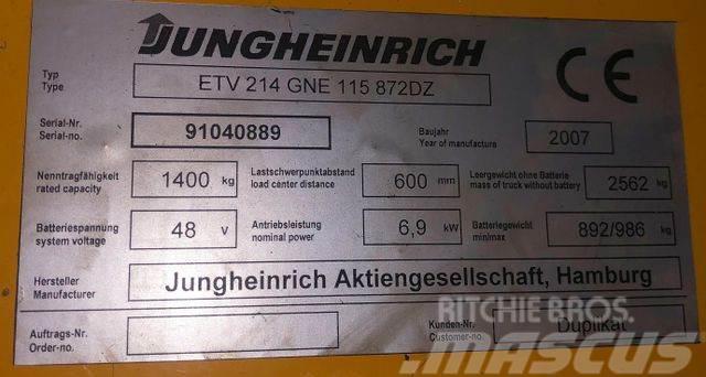 Jungheinrich ETV 214 - 8.42M HUB 3.995 STD. - BATTERIE70% Reach trucks