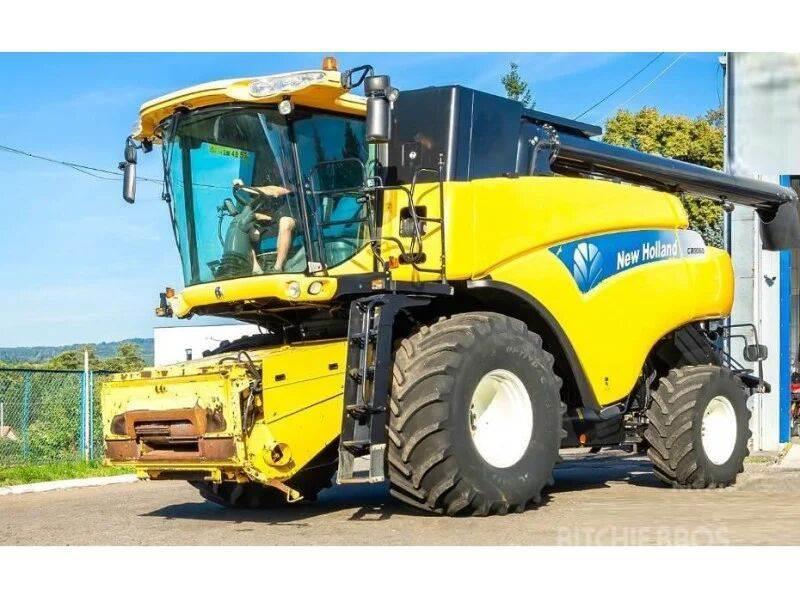 New Holland CR 9060 Combine harvesters