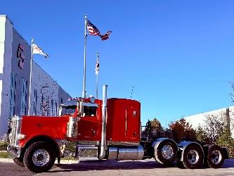 Peterbilt 389