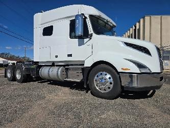 Volvo VNL 740
