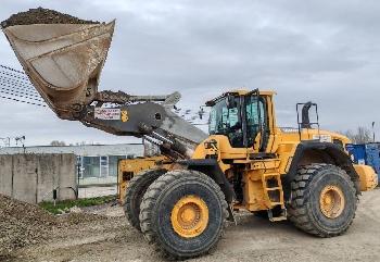 Volvo L 220 G