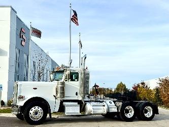 Peterbilt 389