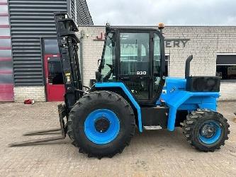 JCB 930-4