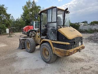 CAT 906