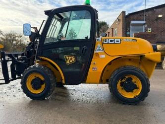 JCB 520-40