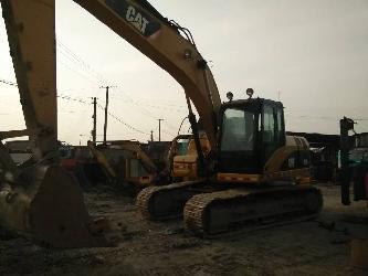 CAT 320 D