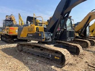 Volvo ec220