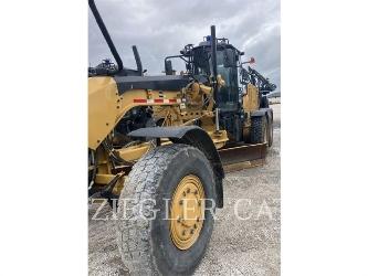 CAT 12M2AWD