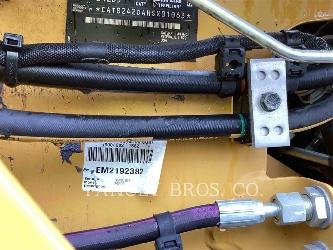 CAT 242D3 AC