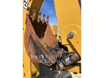 CAT BK420P24