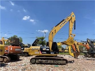 CAT 323D