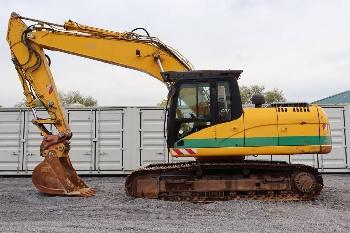 CAT 323 D