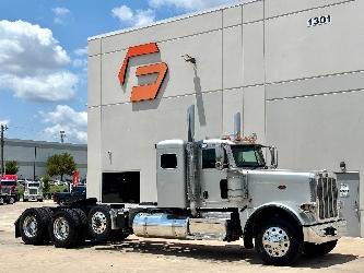 Peterbilt 389