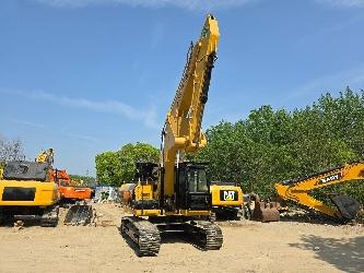 CAT 320 D 2