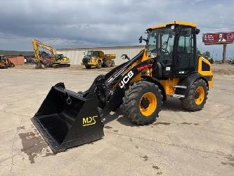 JCB 409
