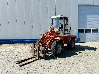 Schaeff KL835