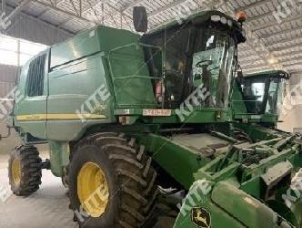 John Deere W650
