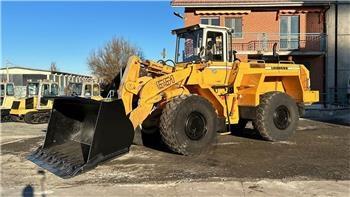 Liebherr L 551
