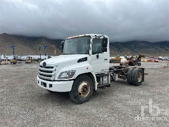Hino 268