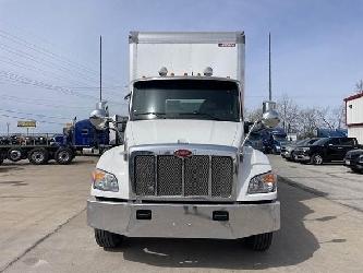 Peterbilt 536