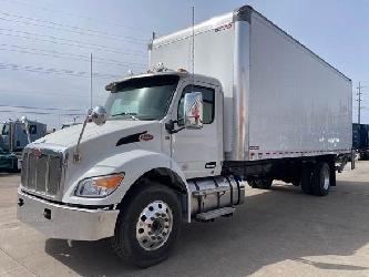 Peterbilt 536