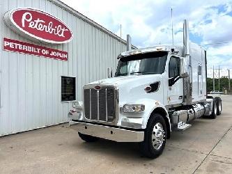Peterbilt 567