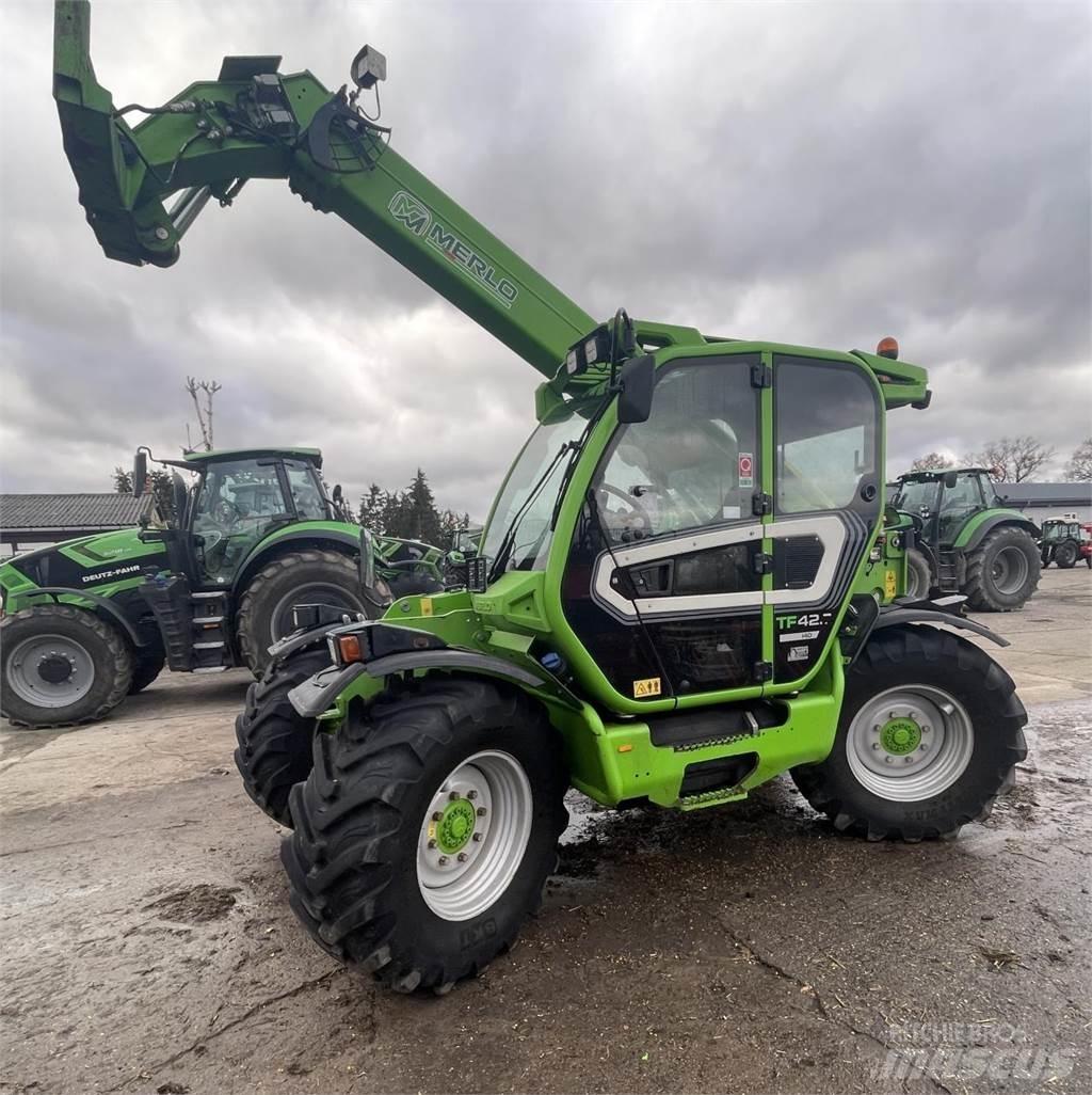 Merlo TF 42.7-140 Teleszkópos mezőgazdasági rakodók