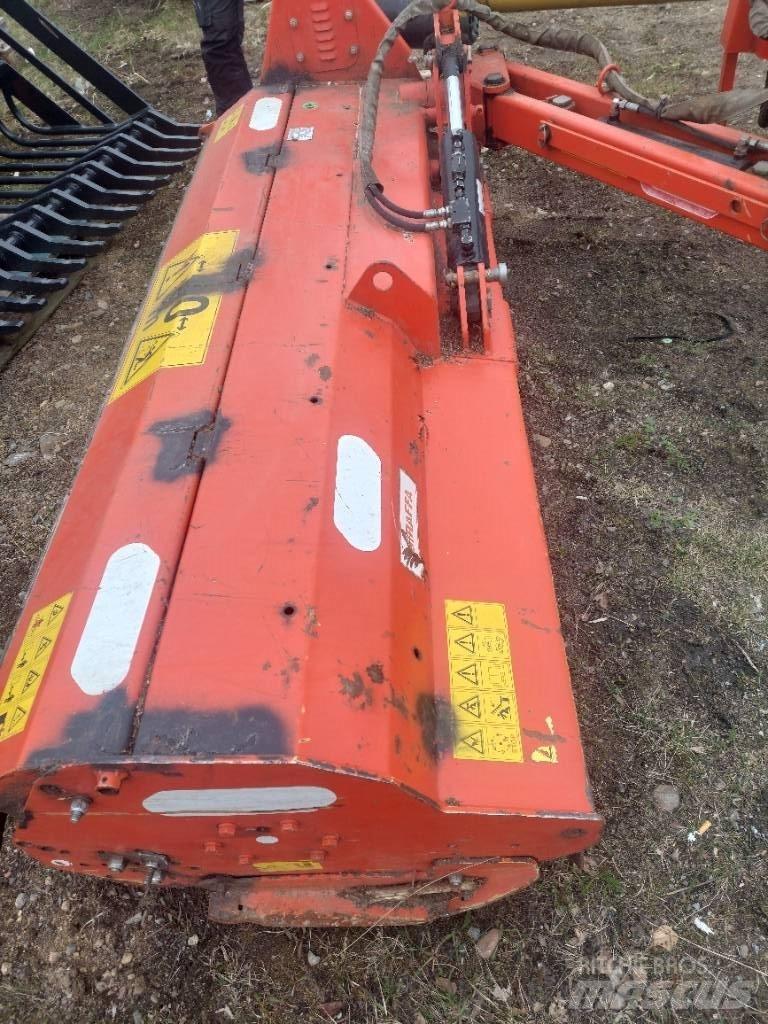 Maschio Giraffa 210 Szárzúzók és fűkaszák